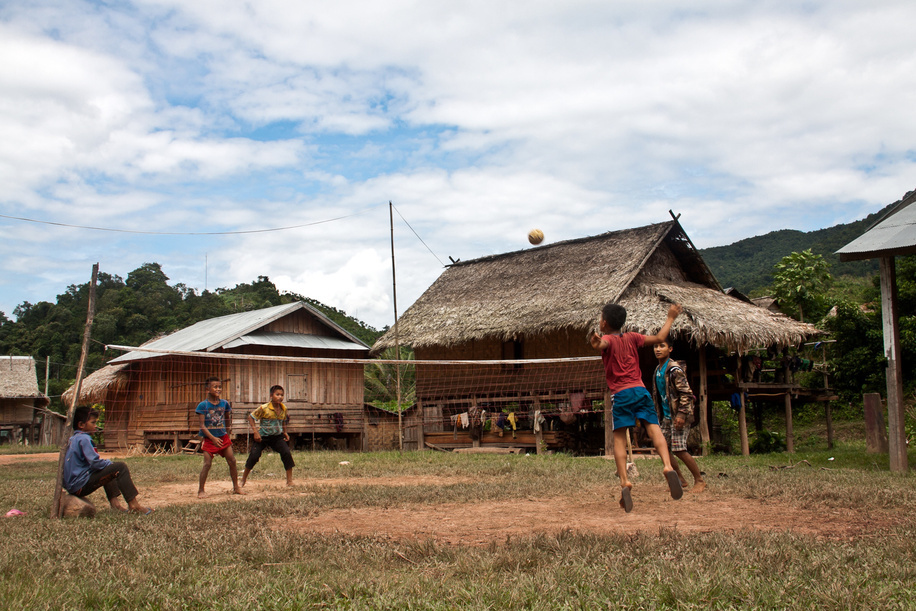 Children's Environmental Health in Lao People's Democratic Republic Boys playing volleyball near Luang Namtha. - Caption has been provided by the photographer and has not been edited by technical units.