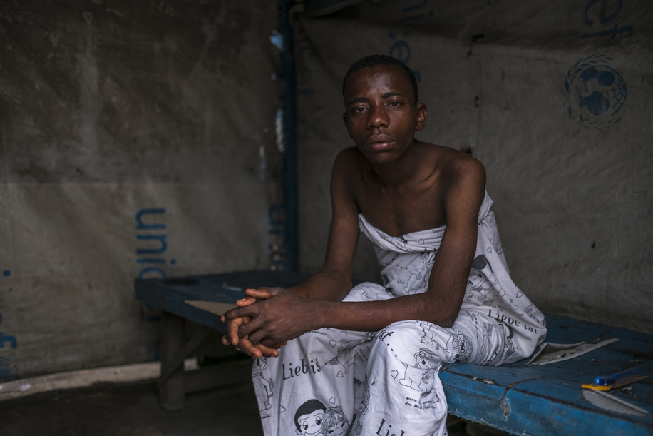 Cholera health facilities in Democratic Republic of the Congo.

A man suffering from cholera is pictured at the MSF clinic at the slum of Pakajuma in Kinshasa.