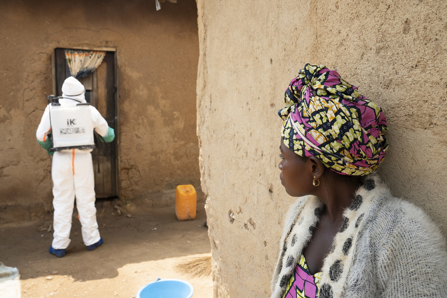 WHO’s response to Ebola virus disease (EVD) outbreak in the Democratic Republic of Congo.

A family member watches as the house of person who recently died of Ebola is disinfected.