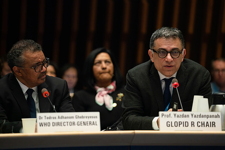 Forum organized in collaboration with the Global Research Collaboration for Infectious Disease Preparedness (GLOPID-R), and brings together key players including leading scientists as well as public health agencies, ministries of health and research funders pursuing 2019-nCoV critical research and the development of vaccines, therapeutics and diagnostics, among other innovations.   WHO Director-General Dr Tedros Adhanom Ghebreyesus and GLOPID-R Chair Professor Yazdan Yazdanpanah. Title of WHO staff and officials reflects their respective position at the time the photo was taken.