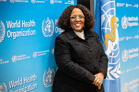 Portrait of Intergovernmental Negotiating Body (INB) Bureau Co-Chair Dr Precious Matsoso of South Africa at the third m eeting of the INB at WHO headquarters in Geneva on 6 December 2022.  During the meeting, Member States of WHO agreed to develop the first draft of a legally binding agreement designed to protect the world from future pandemics. This “zero draft” of the pandemic accord, rooted in the WHO Constitution, will be discussed by Member States in February 2023. https://www.who.int/news/item/07-12-2022-who-member-states-agree-to-develop-zero-draft-of-legally-binding-pandemic-accord-in-early-2023 : WHO Member States agree to develop zero draft of legally binding pandemic accord in early 2023 - Title of WHO staff and officials reflects their respective position at the time the photo was taken.