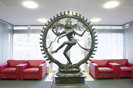NATARAJ Sculpture Donated by India in 1975 to WHO for its valuable contribution to smallpox eradication in India. Dr Karan Singh, Minister of Health and Family Planning, Government of India and Family Welfare and Dr Halfdan Mahler (former WHO Director-General) attended the ceremony, which was held in New Dehli on 15 August 1975 (celebrating India’s freedom from endemic smallpox). Sculpture – 188 cm   To view all images related to this artwork, https://photos.hq.who.int/search/results/adv_search?s%5Badv%5D=1&sort_by=date_created_s&s%5Bkeywords%5D=&s%5Bdescription%5D=&s%5Bcredit%5D=&s%5Breferences%5D=HQ143981+%2C+HQ143984+%2C+HQ143985+%2C+HQ143988+%2C+HQ143989+%2C+HQ143990+%2C+HQ143994+%2C+HQ143995+%2C+HQ143992+%2C+HQ143991+%2C+&s%5Bfilename%5D=&s%5Basset_type%5D=&s%5Bwho_region%5D=&s%5Bflags_1%5D=&s%5Bflags_2%5D=&s%5Bflags_3%5D=&s%5Bflags_4%5D=&s%5Bflags_6%5D=&s%5Bflags_7%5D=&s%5Bdatefrom%5D=&s%5Bdateto%5D=&s%5Bcolor%5D=