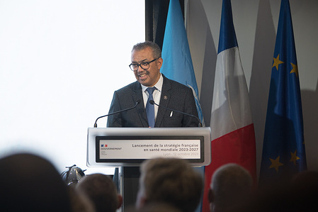 Dr Tedros speaks at the launch of France's new Global Health Strategy at IARC in Lyon. On 12 October 2023 WHO Director-General Dr Tedros Adhanom Ghebreyesus traveled to Lyon, France, to attend the launch of France's new Global Health Strategy 2023-2027. He also visited WHO's Offices in Lyon, toured the site of the WHO Academy, and marked WHO's 75th anniversary together with WHO colleagues from IARC and the Lyon Office for Health Emergencies and Communicable Diseases, and several French Ministers. Related: https://www.who.int/news/item/12-10-2023-france-s-new-global-health-strategy https://www.who.int/director-general/speeches/detail/who-director-general-s-keynote-remarks-at-the-launch-of-the-french-global-health-strategy-2023-2027--12-october-2023