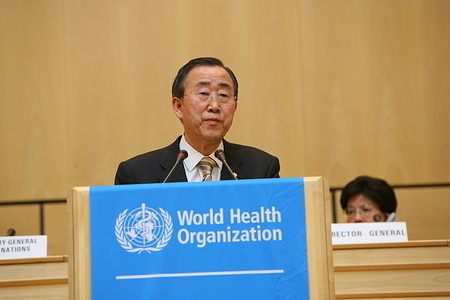 Sixty-second World Health Assembly, Geneva, Switzerland, 18 - 22 May 2009 UN Secretary-General, Ban Ki-moon. Title of the Officials and WHO staff reflects their respective positions at the time the photo was taken.